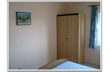 Частен дом Pakoštane 4